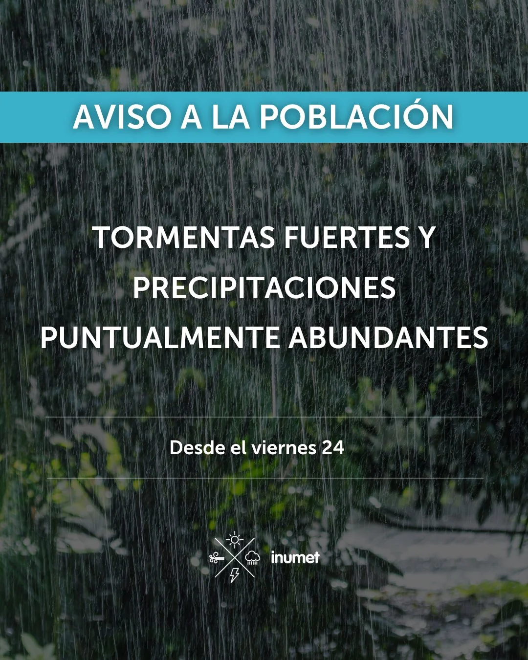 Cielo cubierto con relámpagos sobre el litoral uruguayo durante tormenta anunciada por Inumet
