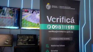 Uruguay le declara la guerra a las fake news: Así funciona «Verifica», la nueva herramienta del Gobierno para usar por WhatsApp