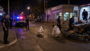Un hombre y una mujer fueron baleados en San Carlos durante la madrugada del sábado